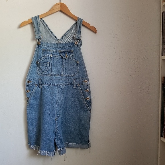 Squeeze Denim - Vintage | Light Wash Denim Overall Shorts